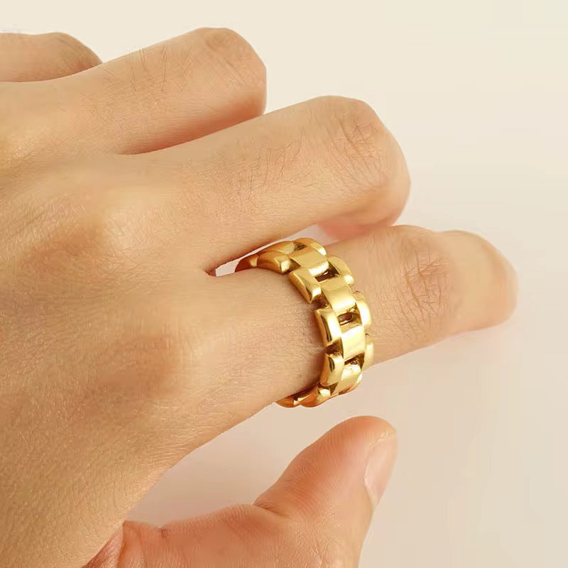 Watch Chain Gold Ring
