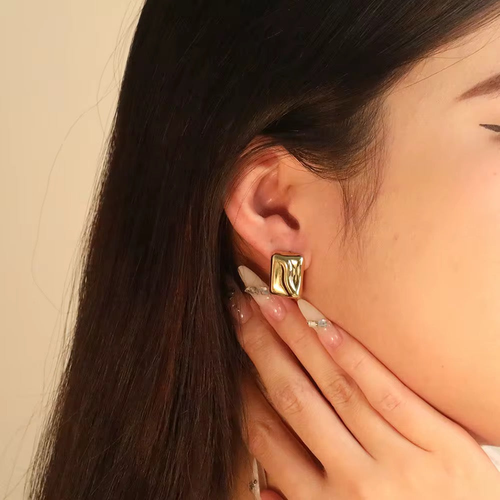 Sculpted Square Stud Earrings
