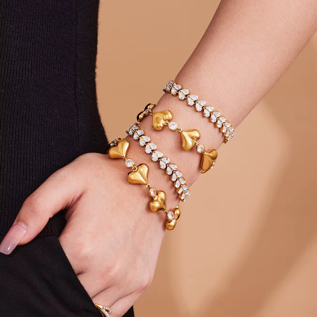 Golden Heart Charm Necklace
