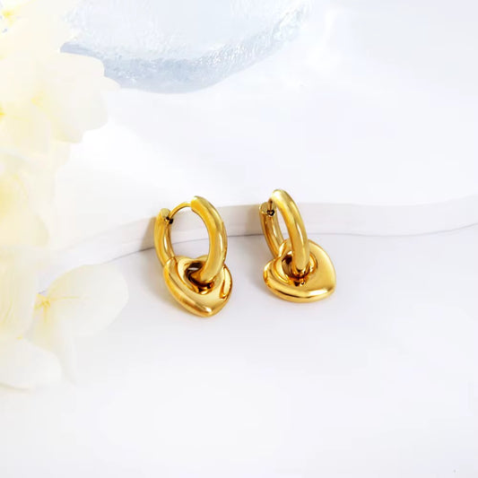 Chunky Heart Hoop Earrings l