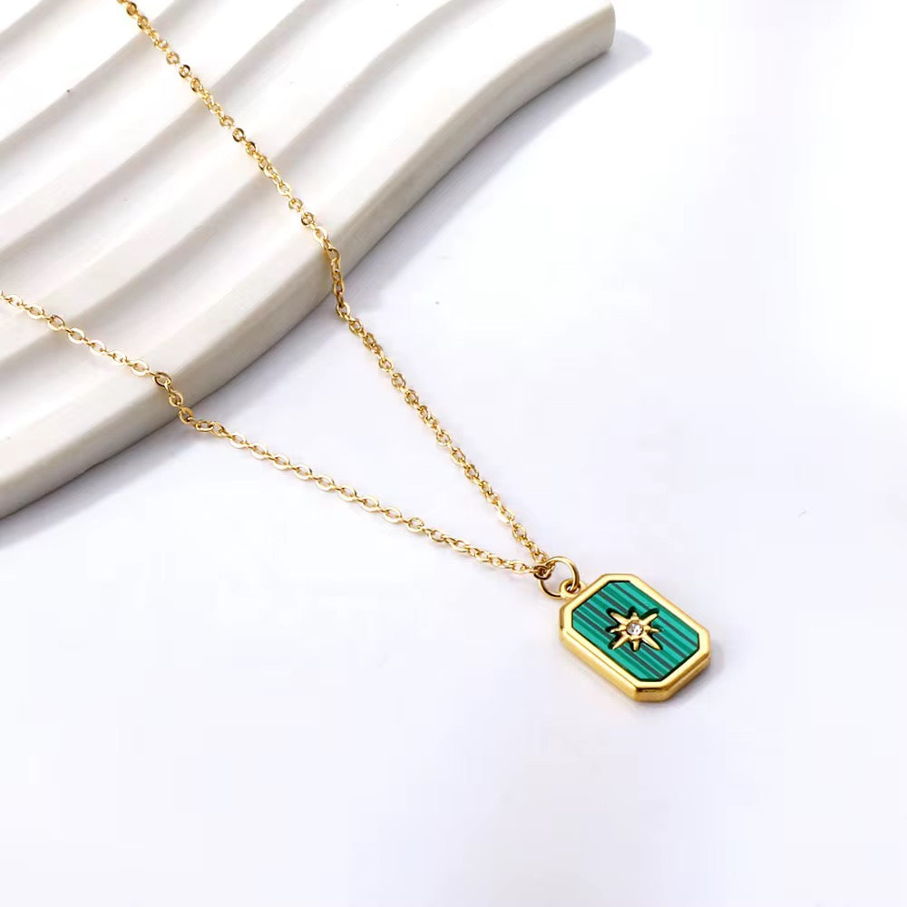 Luxe Emerald Star Pendant Necklace