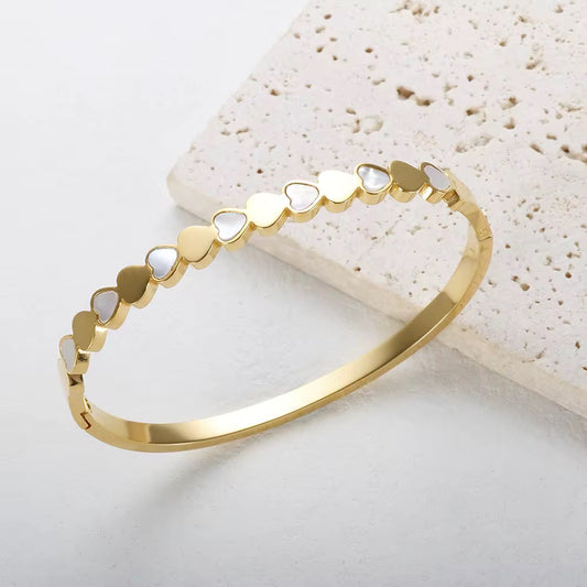 Golden Heart Link Bangle