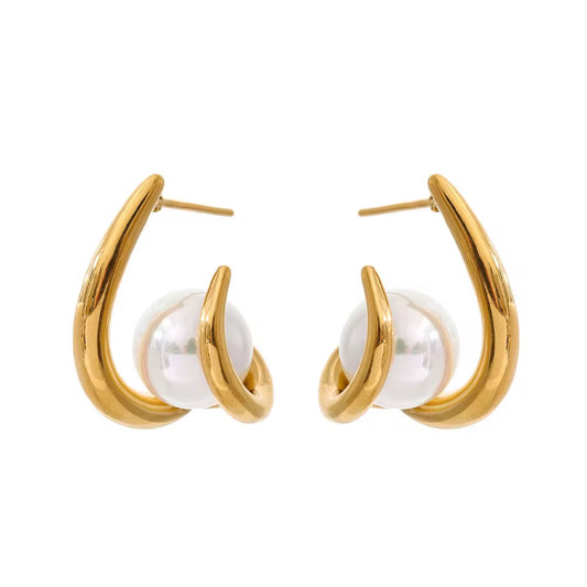 Luna Pearl Sculpted Hoop Earrings