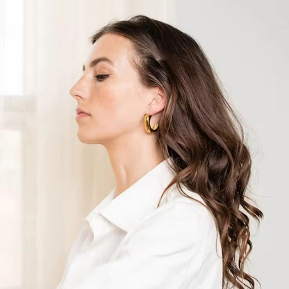 Curved Gold Hoop Earrings