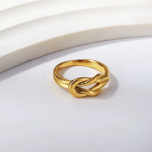 Double Knot Gold Ring