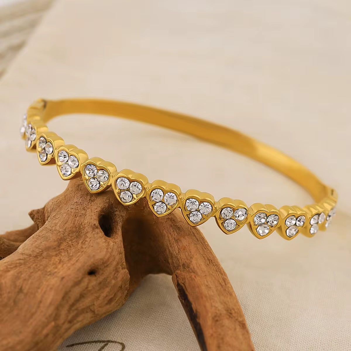 Crystal Heart Tennis Bangle