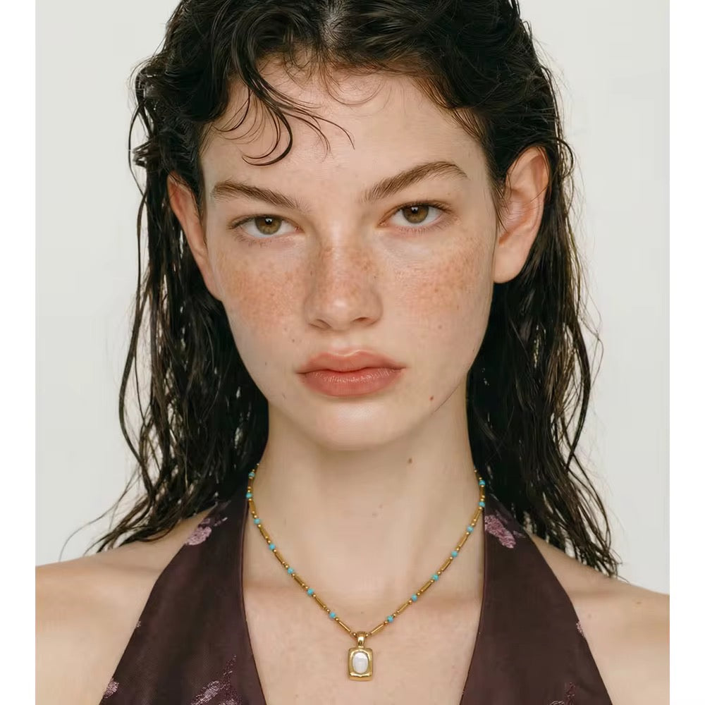 Gold Pendant Beaded Necklace