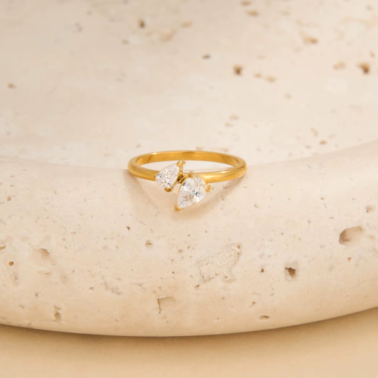 Duo Spark Ring