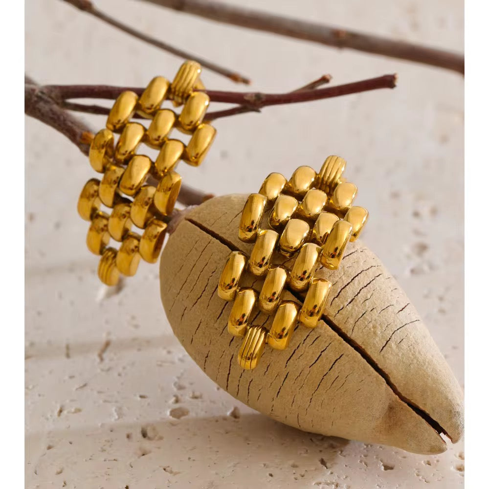 Luxe Link Statement Gold Earring