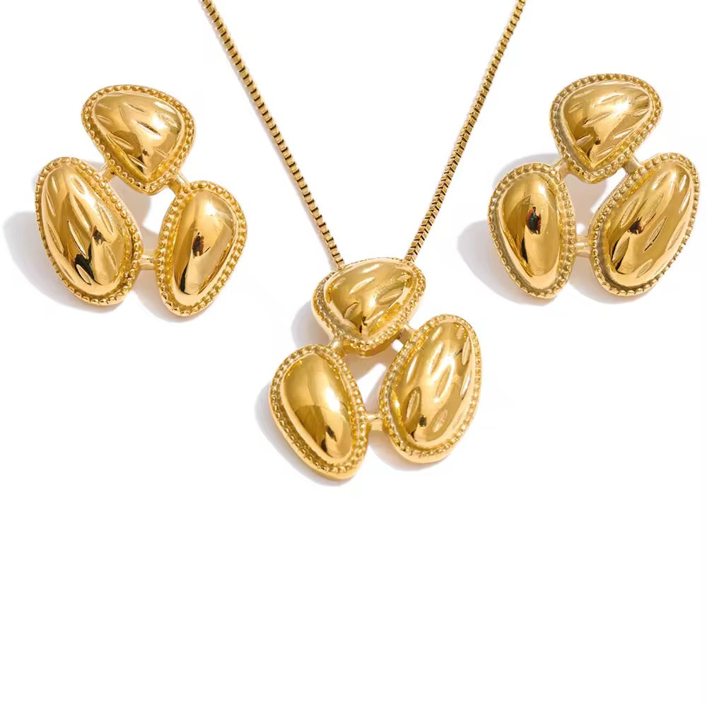 Luxe Geometric Oval Statement Earrings