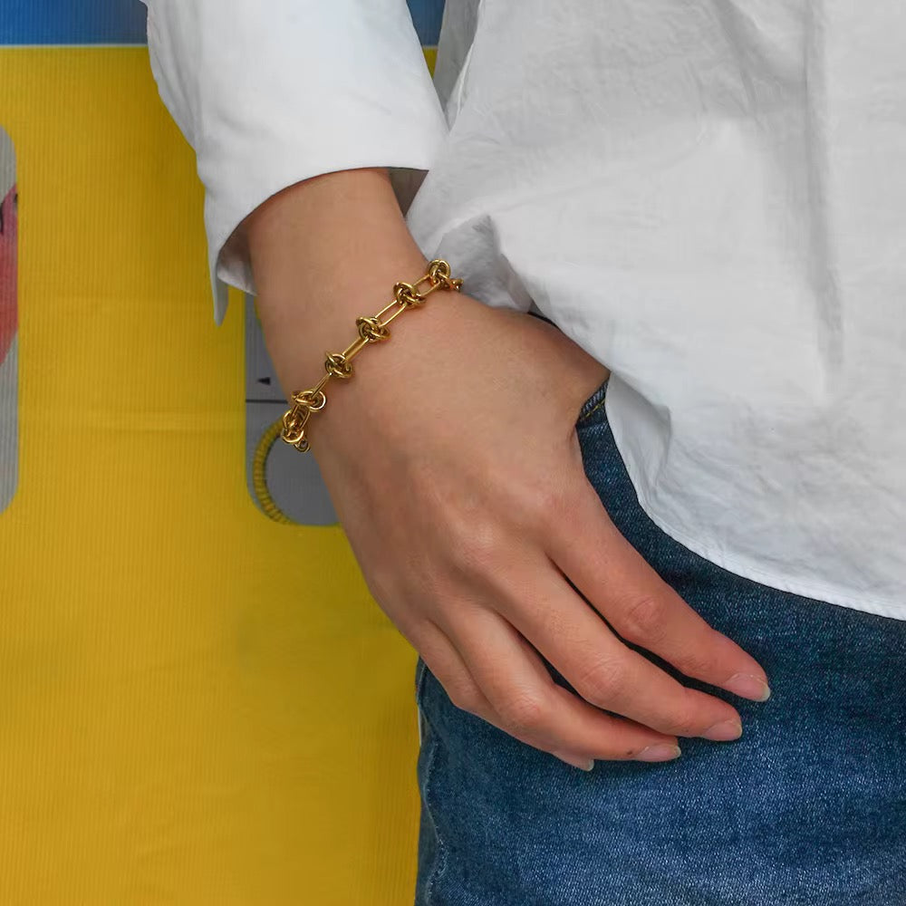 Knot Link Chain Bracelet