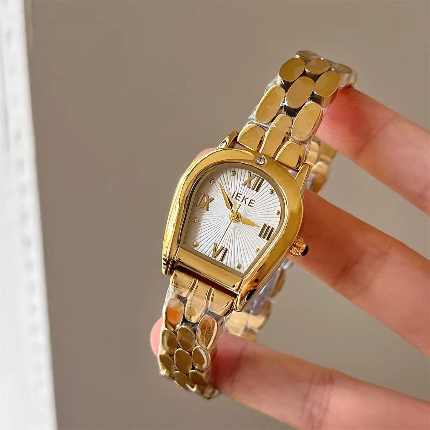 Royal Roman Luxe Watch