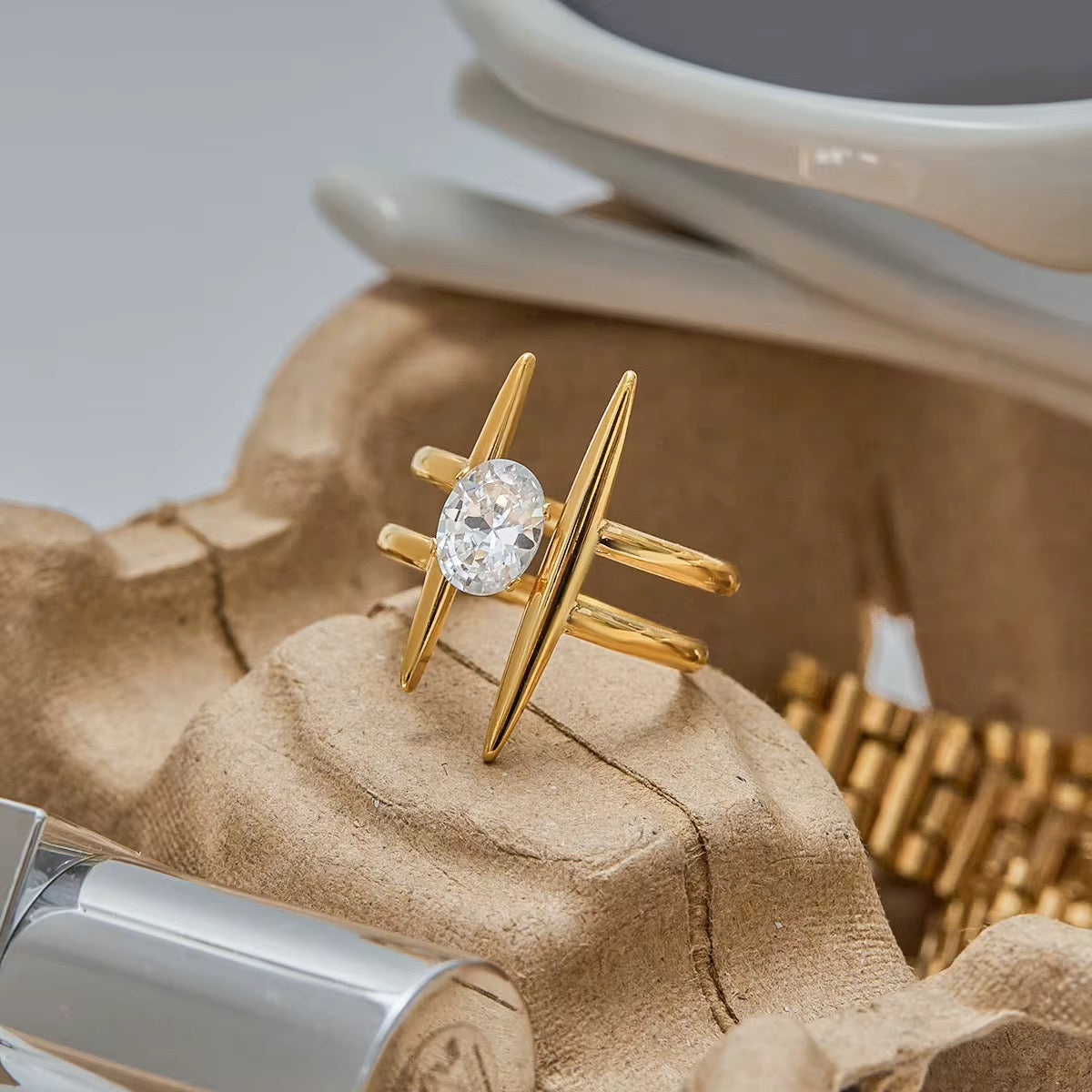 Luxury Spike Zircon Ring
