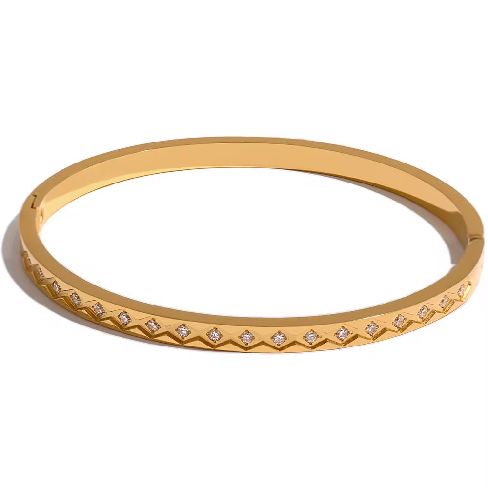 Gold Diamond-Cut Crystal Bangle