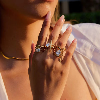 Luxury Spike Zircon Ring