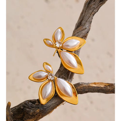 Pearl Bloom Statement Ring