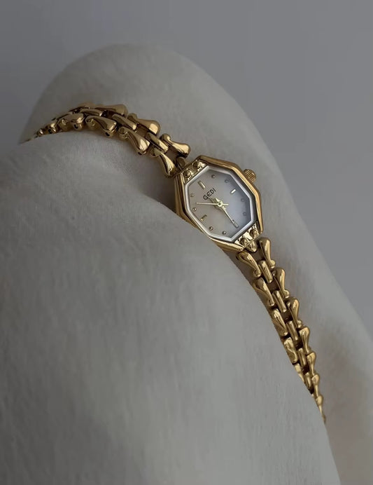 Golden Ivy Luxe Watch