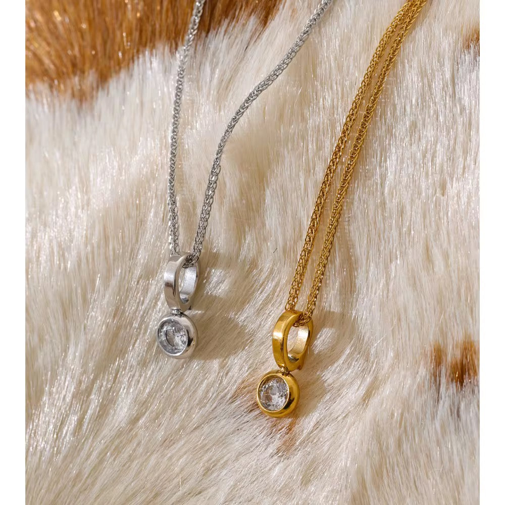 Elara Solitaire Pendant Necklace