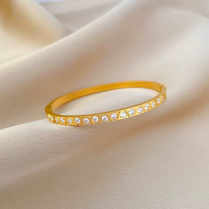 Minimal Gold Zirconia Bangle