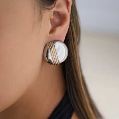 Minimal Two-Tone Disc Earrings