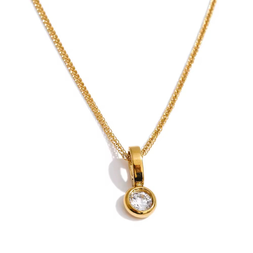 Elara Solitaire Pendant Necklace