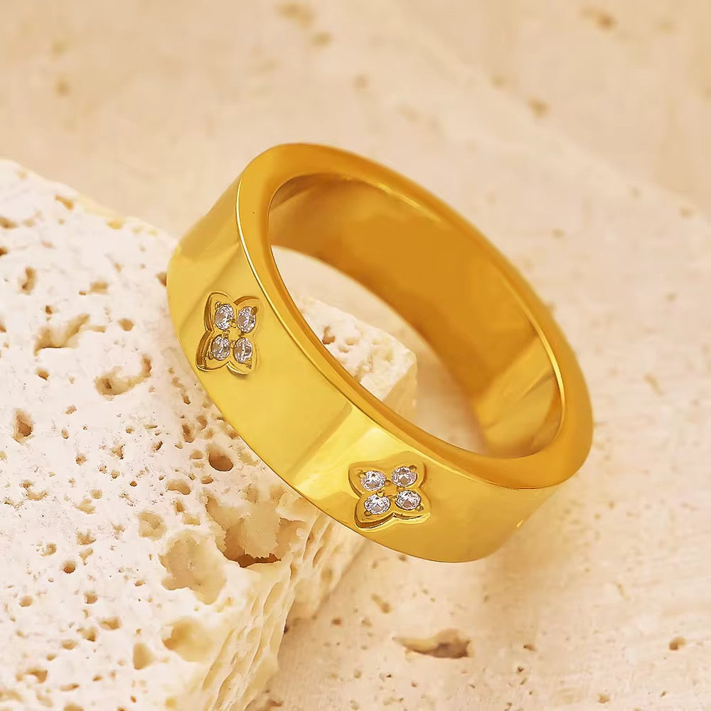Golden Bloom Band Ring