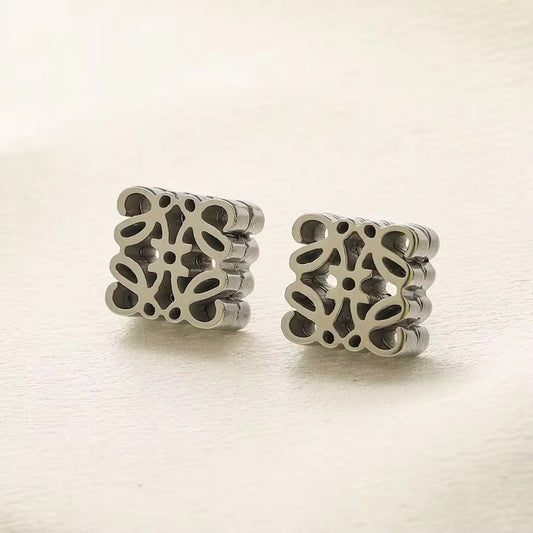 Floral Cut-Out Stud Earrings