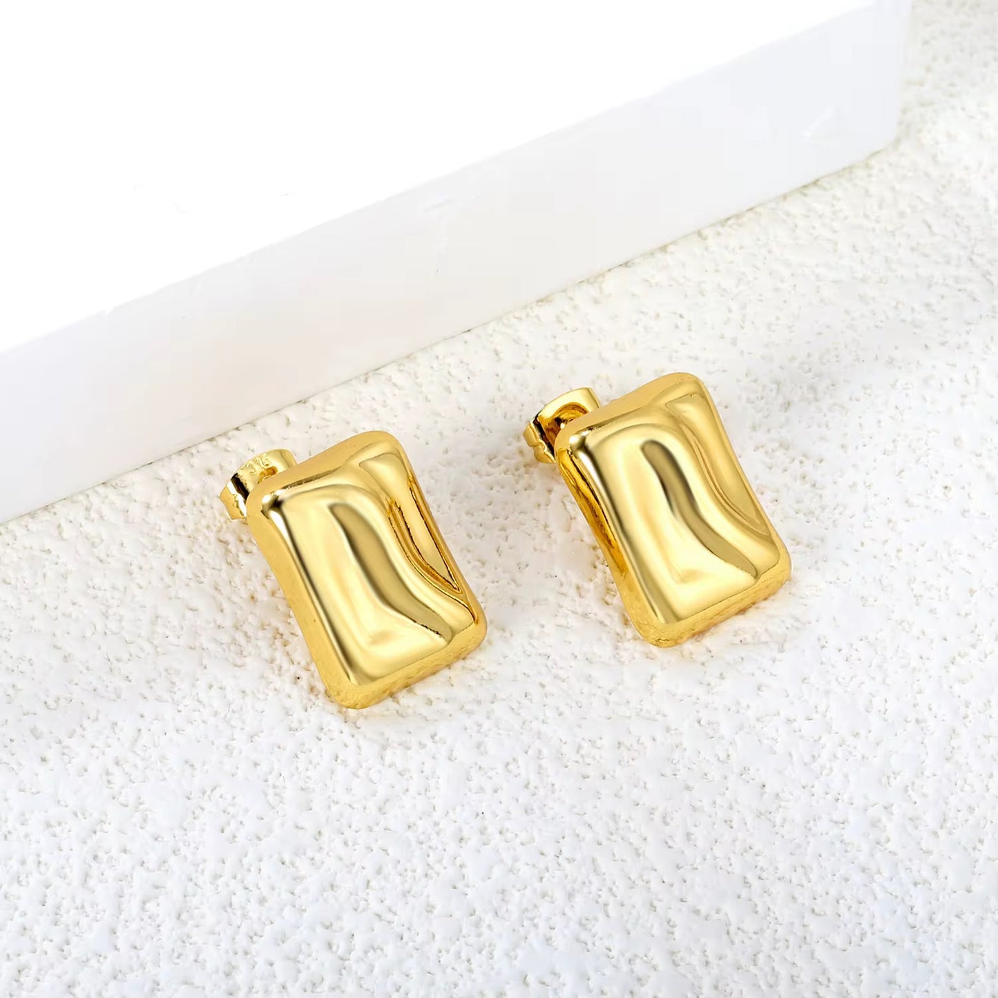 Sculpted Square Stud Earrings