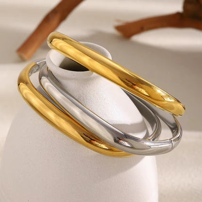 Minimal Luxe Bangle Bracelet