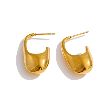 Elara Sculpted Drop Earrings