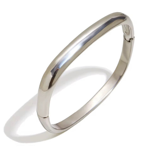 Minimal Luxe Bangle Bracelet