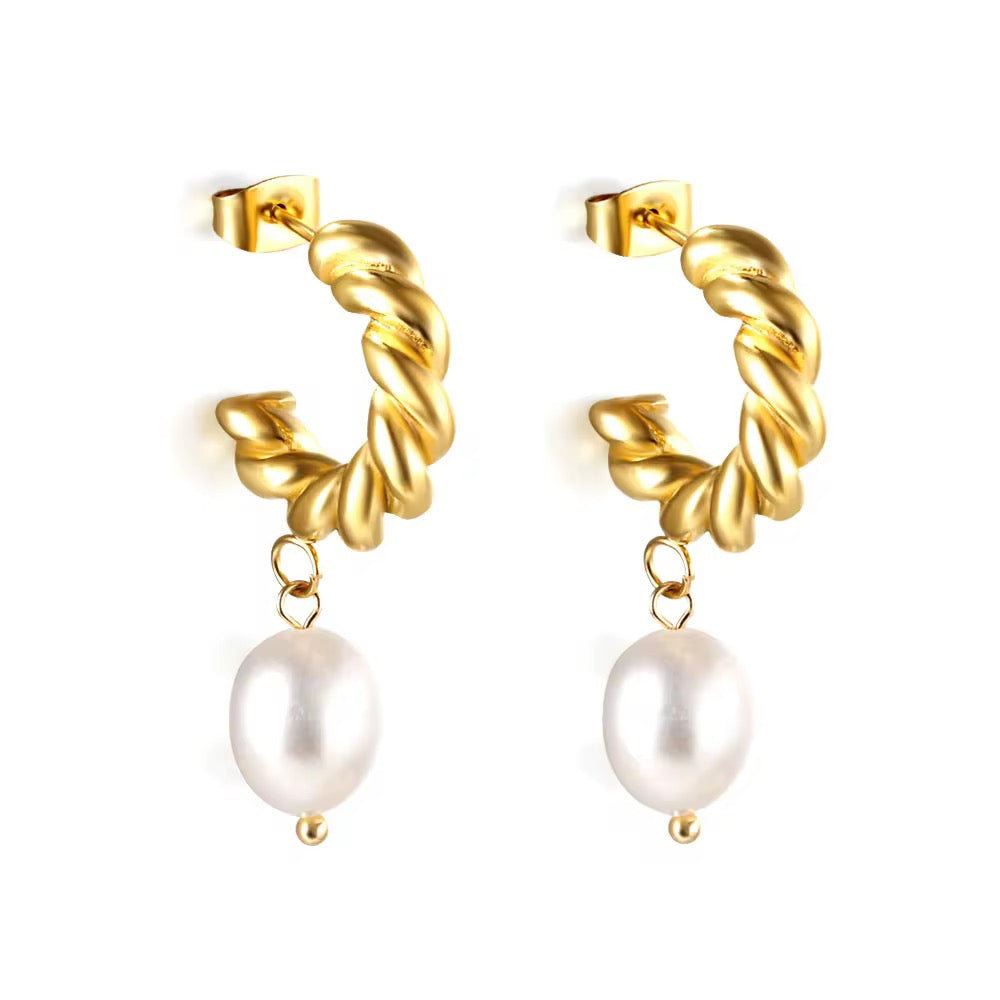 Twisted Pearl C-Hoop Earrings