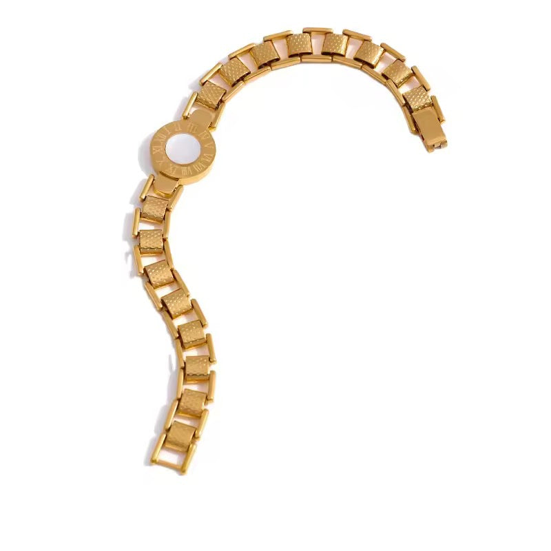 Roman Numeral Link Bracelet