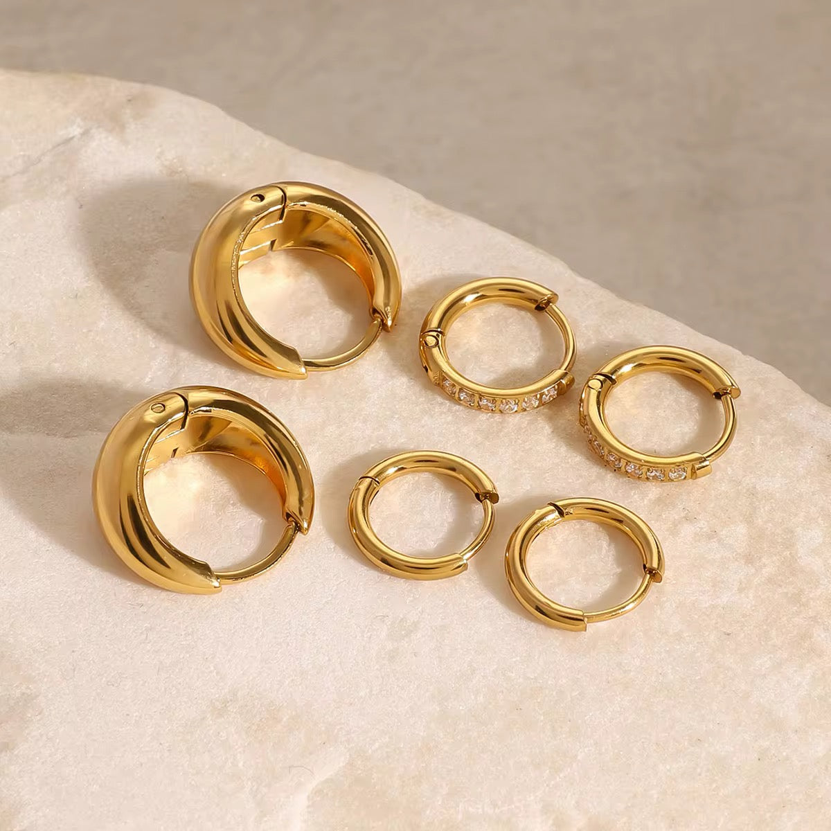 Ella Mini Hoop Earring Set