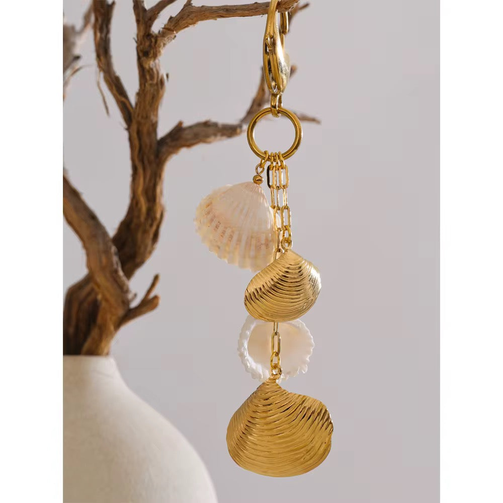 Golden Shell Charm Keychain