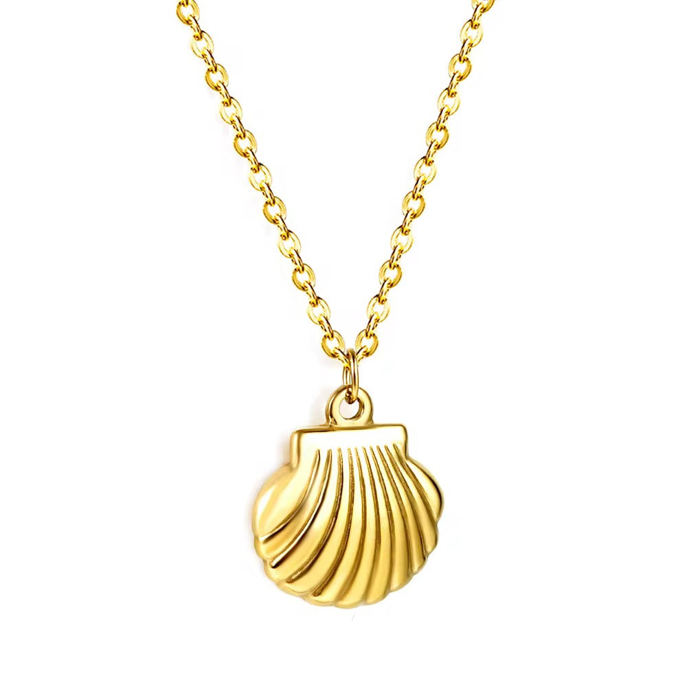 Shell Pendant Necklace
