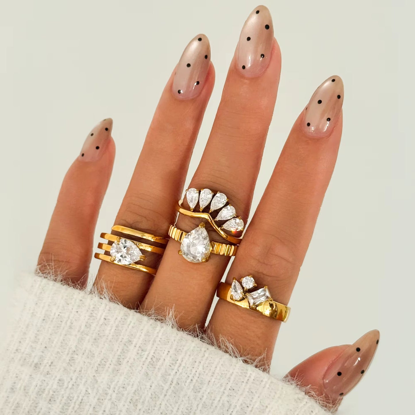 Luxury Zirconia Gold Rings Collection
