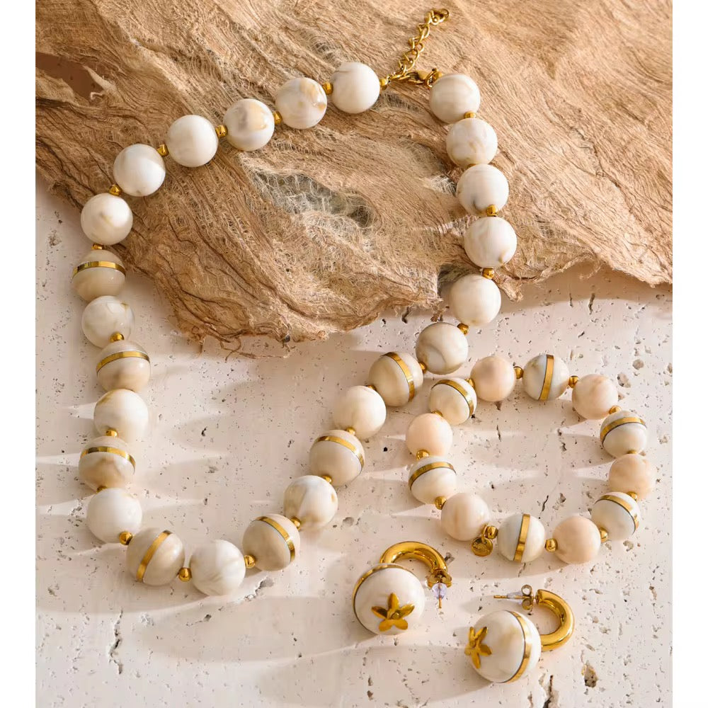 Ivory Bloom Beaded Jewelry Set