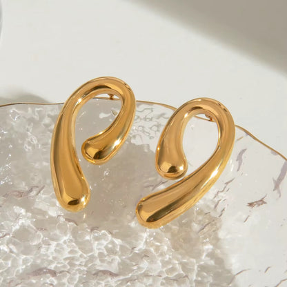 Sculptural Curve Earrings