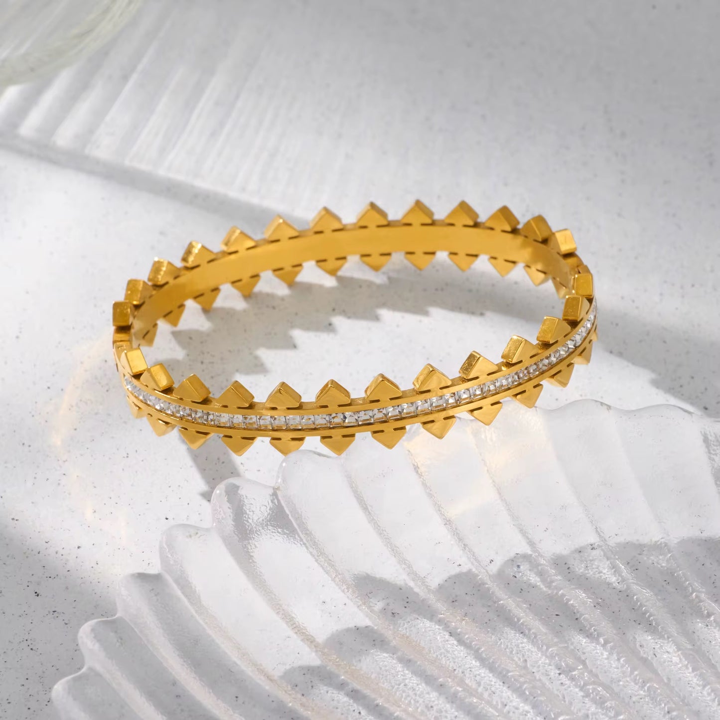 Edge Luxe Spike Bangle