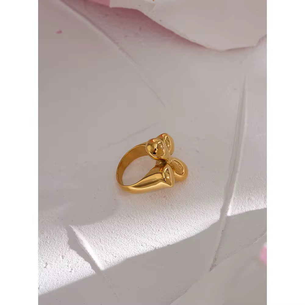 Sculpted Gold Statement Ring