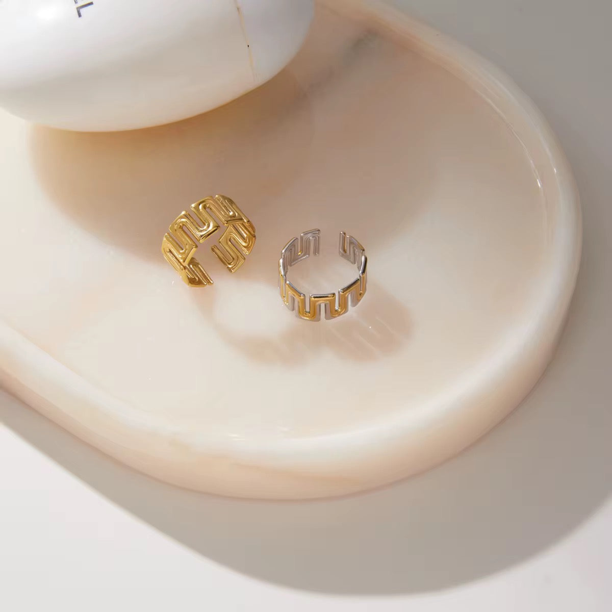 Maze Luxe Statement Ring