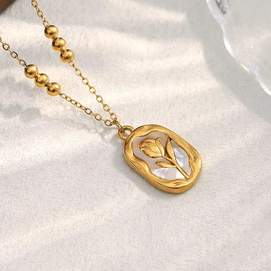 Gold Floral Charm Necklace |