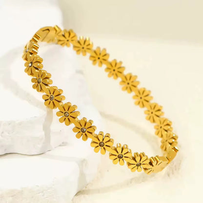 Gold Daisy Flower Bracelet