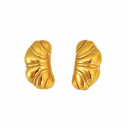 Peacod Ribbed Curve Earrings
