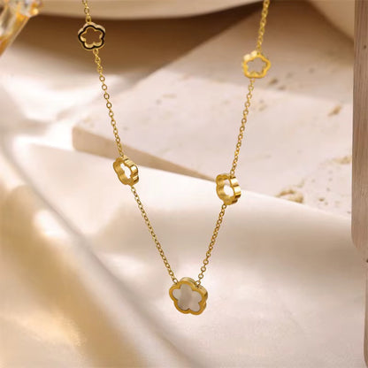 Mother of Pearl Flower Necklace